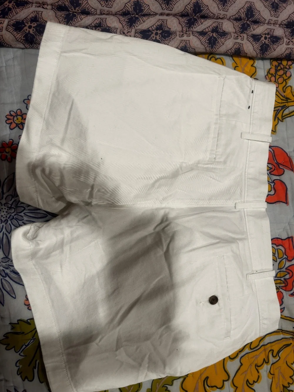Men’s white J. Crew shorts